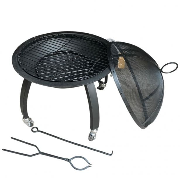 Bkr Portable Firepit Round With Skewers, Fire Pit On Wheels
